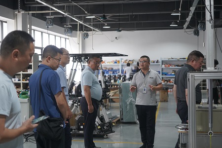 政企同心谋发展!湖南省临澧县政协主席宁毅刚一行走进苏州通又盛考察调研