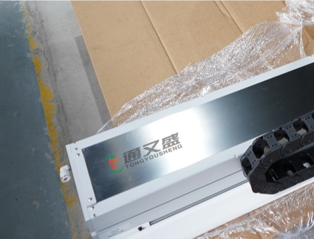 精密线性模组选型：别先看参数！从核心需求到 4 大维度解析