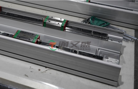 告别科研效率瓶颈!直线导轨模组在科研设备的典型应用