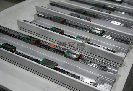 丝杆滑台直线模组:汽车零部件制造核心工序的 “精准执行器”,应用场景全攻略